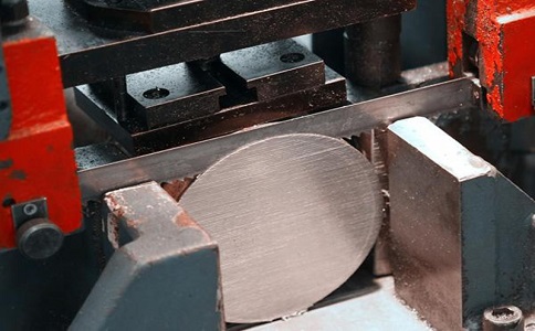 曲靖影响双金属带锯条使用寿命的主要因素有哪些？